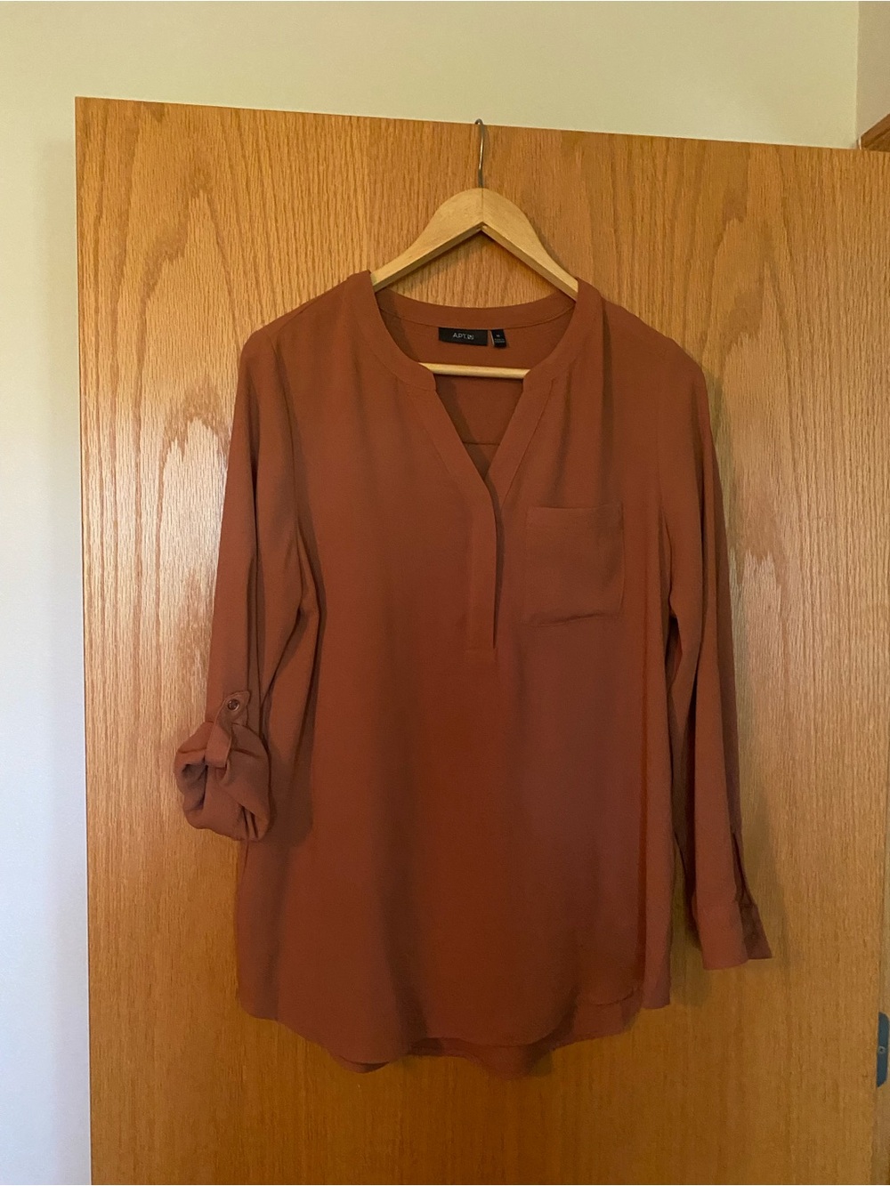 Apt. 9 Brown Blouse Size Medium Like New